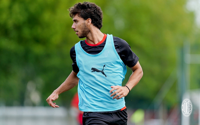 金年会下载-包含今夜AC米兰备战英超，完成体检细节曝光，气氛紧张，纪律约束更严格的词条