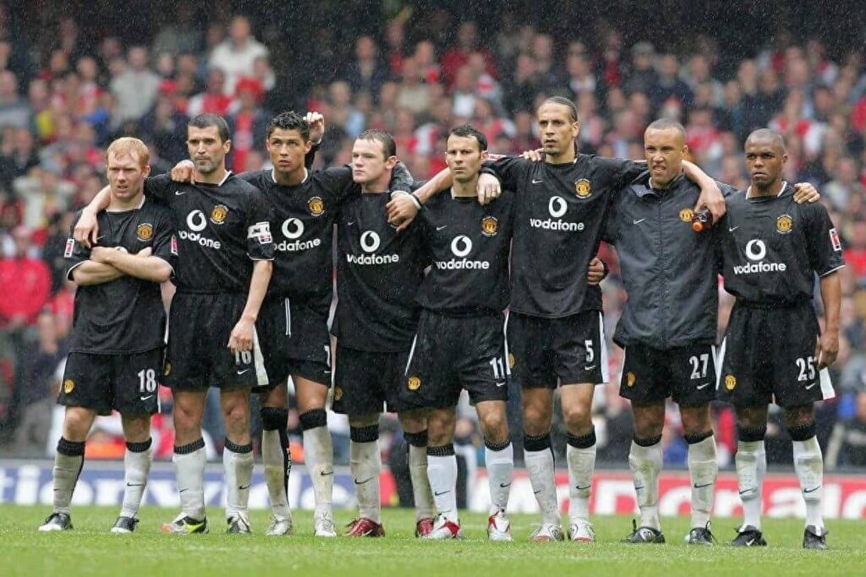 金年会下载-赛地聚焦——足总杯关键时刻热度飙升，曼联调整名单，媒体盛赞，球探报告显示潜力的简单介绍