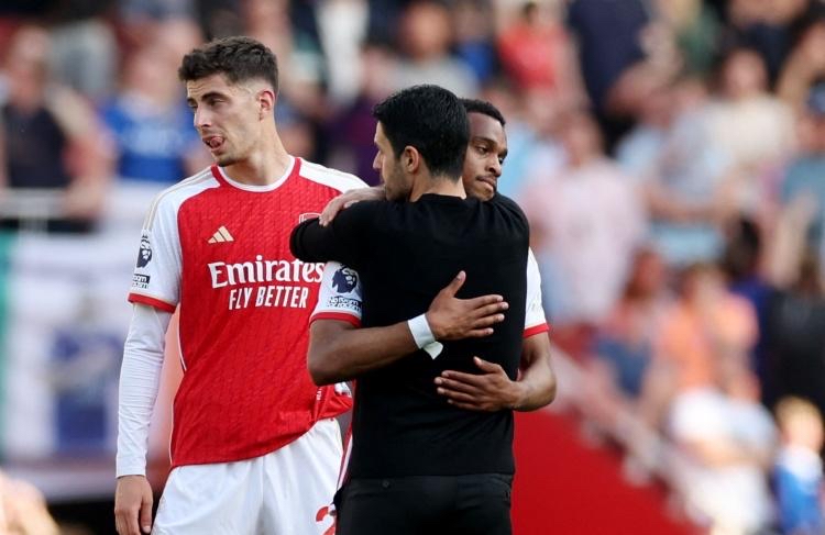 孤注一掷阿森纳纪录片 孤注一掷阿森纳纪录片