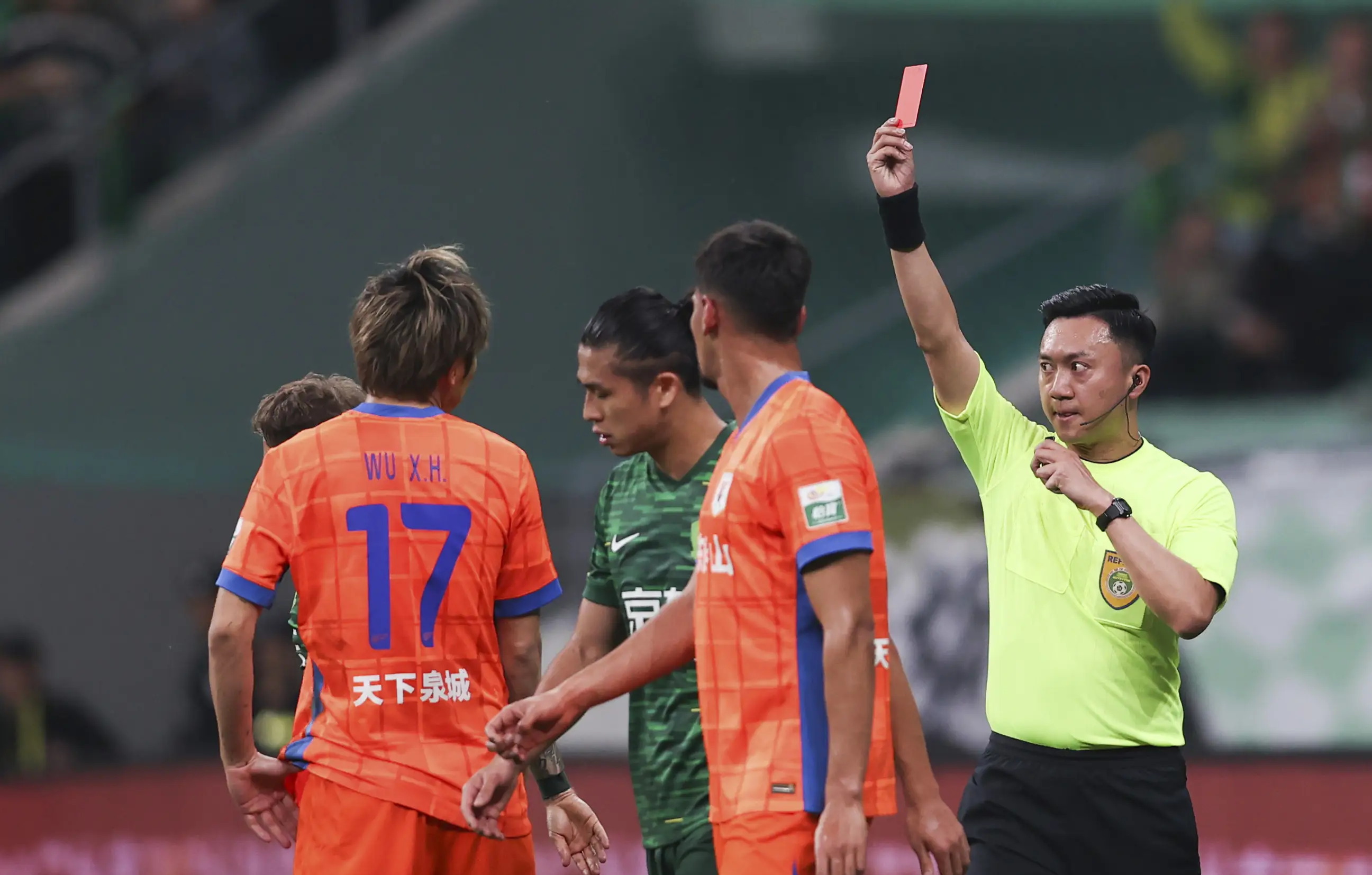 包含山东泰山赛前单刀错失,志在欧篮联名次提升,管理层满意,心理建设被强调的词条 包含山东泰山赛前单刀错失,志在欧篮联名次提升,管理层满意,心理建设被强调的词条