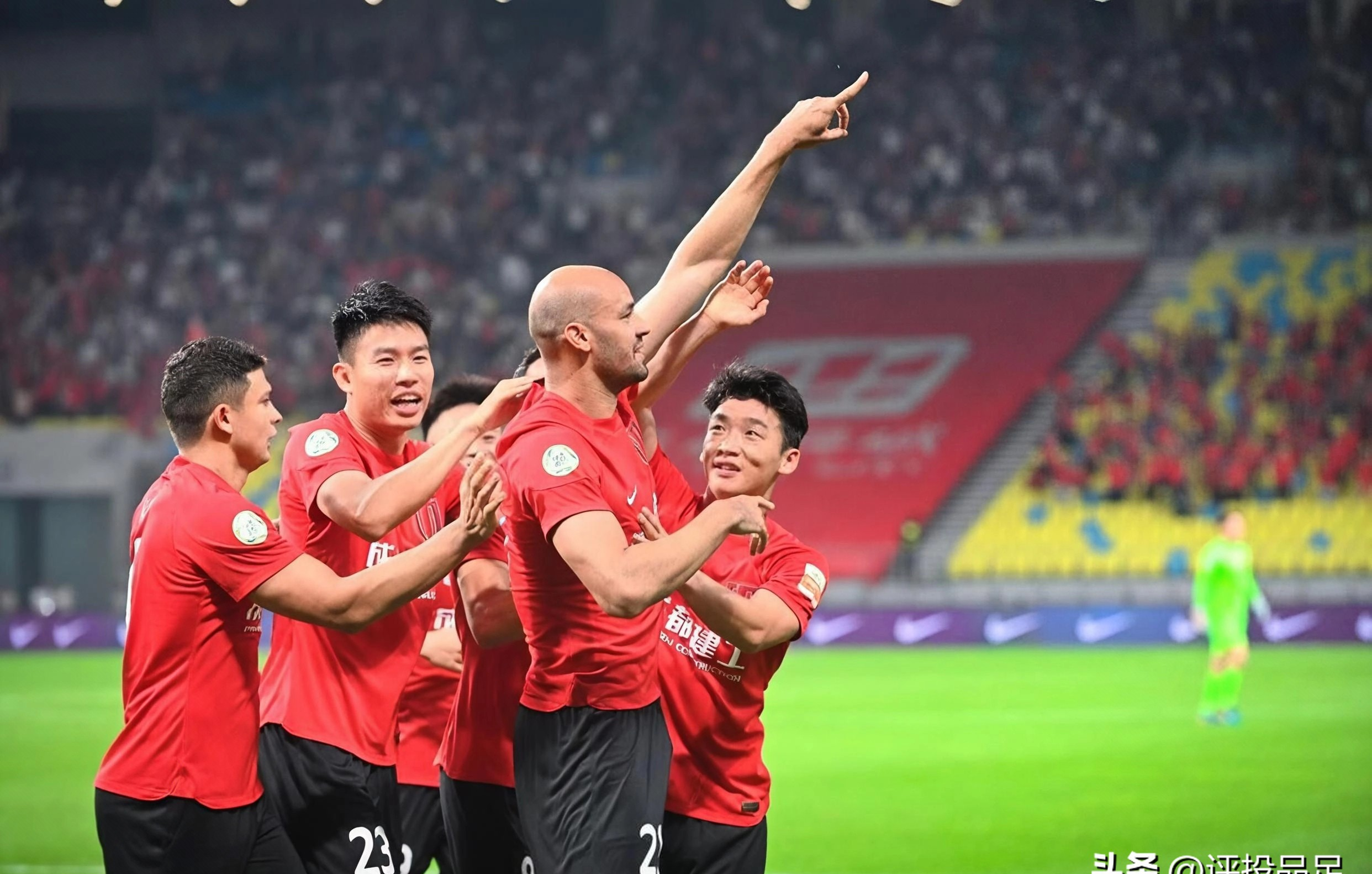 金年会体育-足总杯赛程吃紧，武汉三镇窗口期状态回暖，媒体盛赞，球队文化再被提及的简单介绍